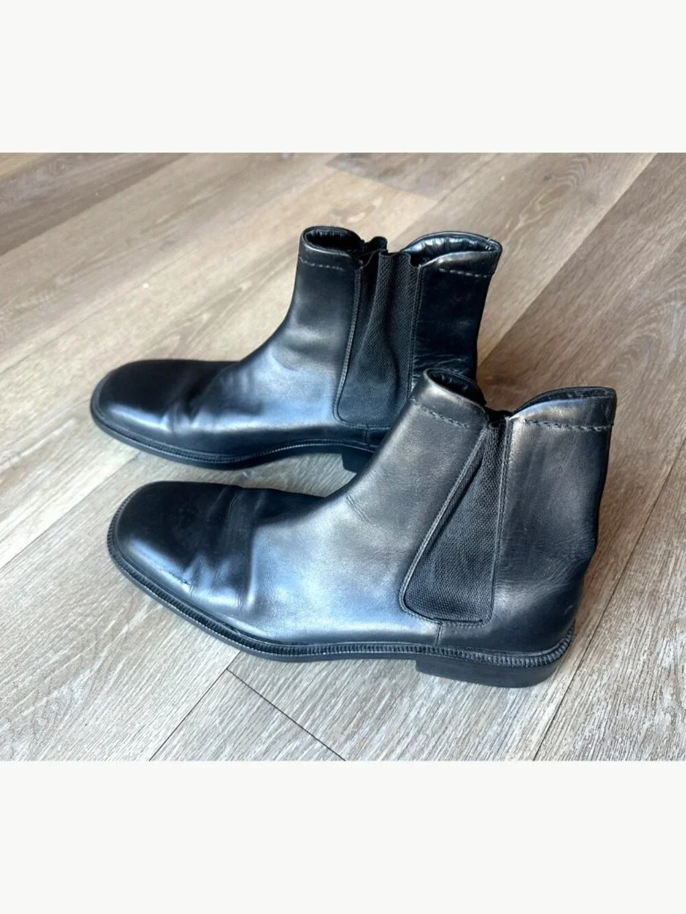 Gucci Black Leather Chelsea Boots – US 11